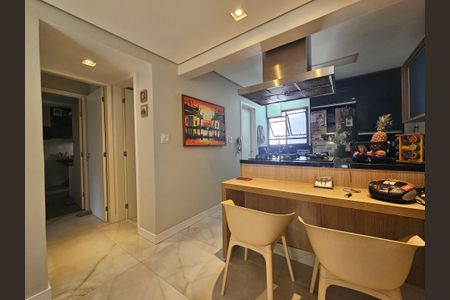 Apartamento à venda com 110m², 3 quartos e 2 vagas Apartamento à venda com 110m², 3 quartos e 2 vagasCozinha
