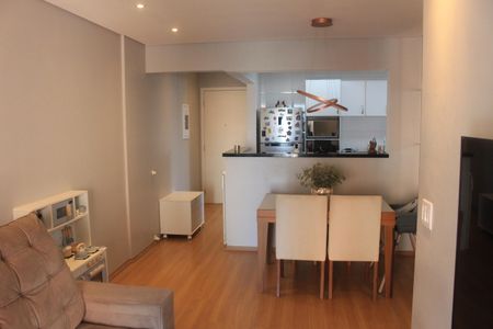 Apartamento à venda com 70m², 2 quartos e 1 vagaSala