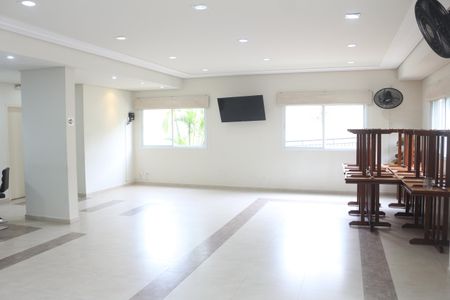 Apartamento à venda com 70m², 2 quartos e 1 vagaÁrea comum - Salão de festas