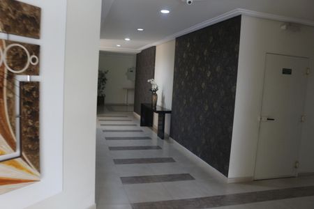 Apartamento à venda com 70m², 2 quartos e 1 vagaHall social