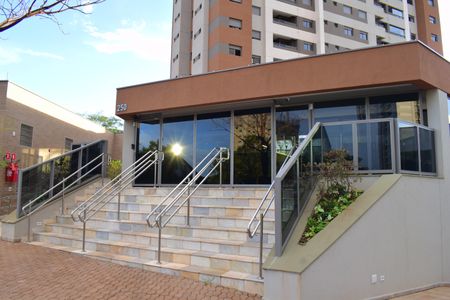 Apartamento para alugar com 83m², 3 quartos e 2 vagasFachada e portaria