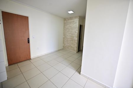 Apartamento para alugar com 2 quartos, 55m² em Vila Adelia, Goiânia