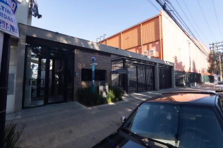 Apartamento para alugar com 52m², 2 quartos e 1 vagaFachada 