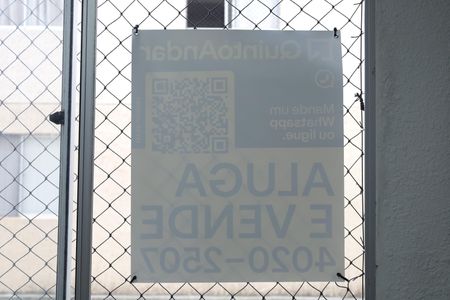 Apartamento à venda com 39m², 2 quartos e 1 vagaPlaca instalada na janela do imóvel - Código da placa: LDNB-687