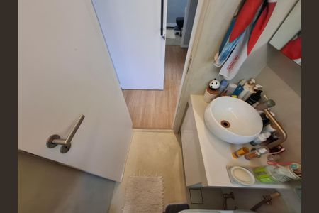 Apartamento à venda com 123m², 3 quartos e 3 vagas Apartamento à venda com 123m², 3 quartos e 3 vagasBanheiro da suíte