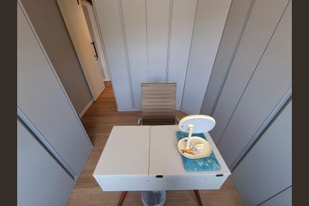 Apartamento à venda com 123m², 3 quartos e 3 vagas Apartamento à venda com 123m², 3 quartos e 3 vagasCloset