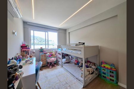 Apartamento à venda com 123m², 3 quartos e 3 vagas Apartamento à venda com 123m², 3 quartos e 3 vagasQuarto 2