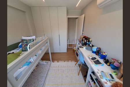 Apartamento à venda com 123m², 3 quartos e 3 vagas Apartamento à venda com 123m², 3 quartos e 3 vagasQuarto 2