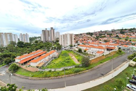 Vista da Varanda  de apartamento para alugar com 3 quartos, 72m² em Jardim Ipaussurama, Campinas