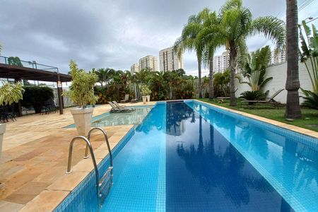 Apartamento para alugar com 72m², 3 quartos e 1 vagaÁrea comum - Piscina