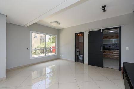 Casa de condomínio à venda com 106m², 2 quartos e 2 vagasSala