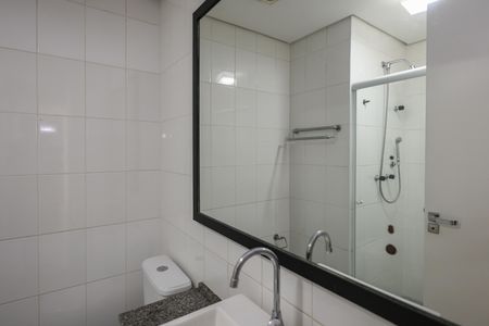 Casa de condomínio à venda com 106m², 2 quartos e 2 vagasBanheiro