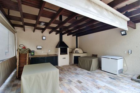 Casa de condomínio à venda com 106m², 2 quartos e 2 vagasÁrea comum - Churrasqueira