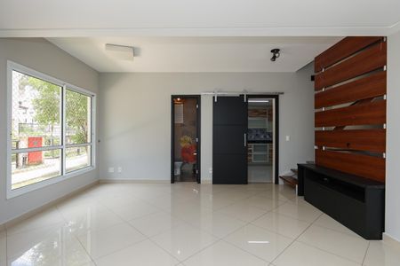 Casa de condomínio à venda com 106m², 2 quartos e 2 vagasSala