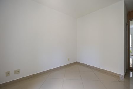 Casa de condomínio à venda com 106m², 2 quartos e 2 vagasSuíte