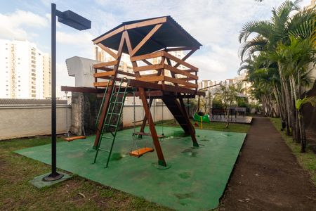 Casa de condomínio à venda com 106m², 2 quartos e 2 vagasÁrea comum - Playground
