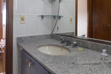 Apartamento à venda com 63m², 1 quarto e 1 vagaBanheiro