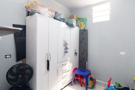 Casa à venda com 300m², 6 quartos e 2 vagasQuarto 2