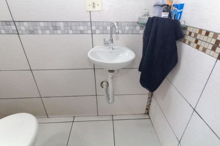 Casa à venda com 300m², 6 quartos e 2 vagasBanheiro 2