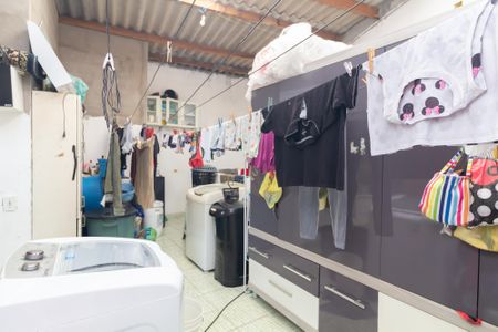 Casa à venda com 300m², 6 quartos e 2 vagasÁrea de Serviço