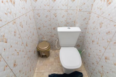 Casa à venda com 300m², 6 quartos e 2 vagasBanheiro 3