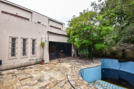 Casa à venda com 495m², 4 quartos e 3 vagasFachada Posterior