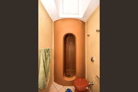 Casa à venda com 495m², 4 quartos e 3 vagasBanheiro Suíte 1