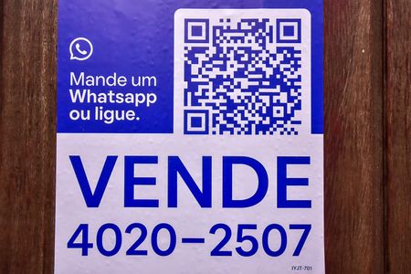 Casa à venda com 495m², 4 quartos e 3 vagasFachada