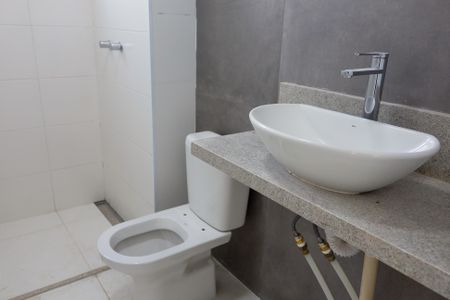 Apartamento à venda com 92m², 2 quartos e 2 vagasBanheiro da Suíte 2