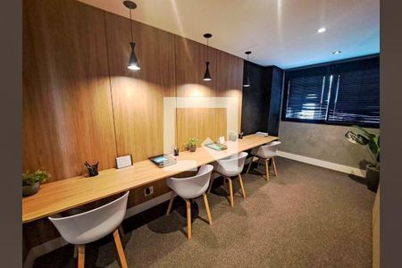 Apartamento à venda com 92m², 2 quartos e 2 vagasEscritório