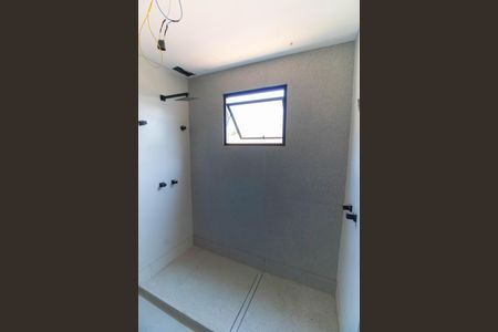 Casa de condomínio à venda com 206m², 3 quartos e 4 vagas Casa de condomínio à venda com 206m², 3 quartos e 4 vagasBanheiro da Suíte