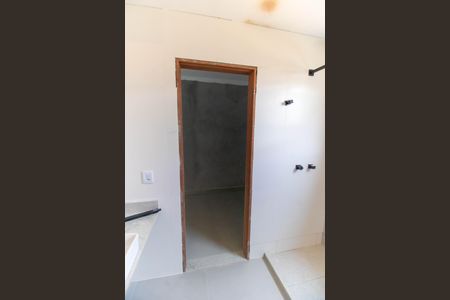 Casa de condomínio à venda com 206m², 3 quartos e 4 vagas Casa de condomínio à venda com 206m², 3 quartos e 4 vagasBanheiro da Suíte