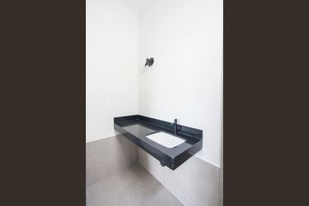 Casa para alugar com 130m², 3 quartos e sem vagaBanheiro da Suite 2