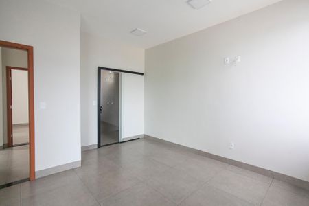 Casa para alugar com 130m², 3 quartos e sem vagaSuite 2