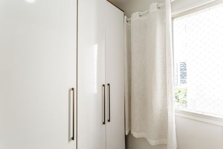 Quarto 1 de apartamento à venda com 2 quartos, 55m² em Itaim Bibi, São Paulo