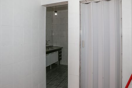 Casa para alugar com 91m², 2 quartos e sem vaga Casa para alugar com 91m², 2 quartos e sem vagaCozinha e Área de Serviço