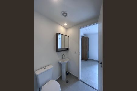Studio para alugar com 25m², 1 quarto e sem vaga Studio para alugar com 25m², 1 quarto e sem vagaBanheiro