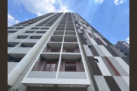 Studio para alugar com 25m², 1 quarto e sem vaga Studio para alugar com 25m², 1 quarto e sem vagaFachada