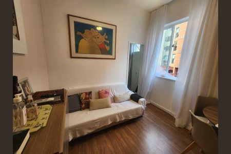 Sala de apartamento à venda com 1 quarto, 46m² em Leblon, Rio de Janeiro