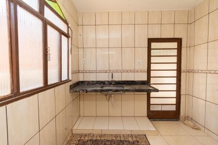 Casa para alugar com 360m², 3 quartos e 2 vagasCozinha