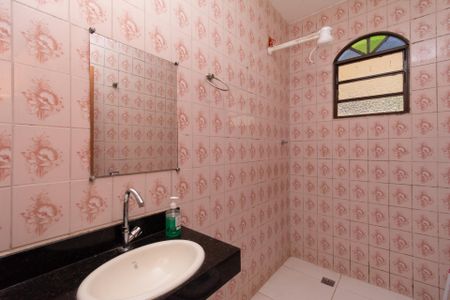 Casa para alugar com 360m², 3 quartos e 2 vagasBanheiro