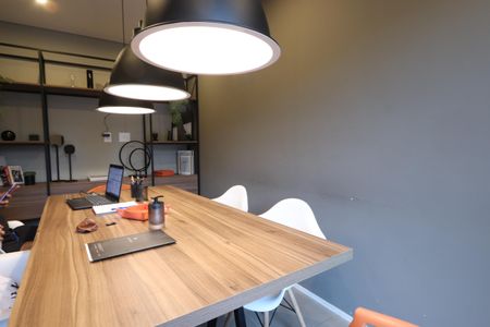 Apartamento para alugar com 29m², 1 quarto e sem vagaÁrea comum - Home Office