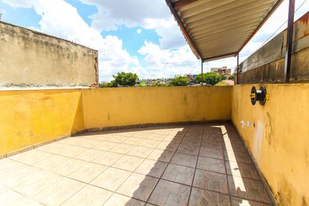 Casa para alugar com 90m², 2 quartos e 1 vagaVaranda