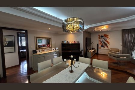 Apartamento à venda com 180m², 3 quartos e 3 vagasSala - Sala de Jantar