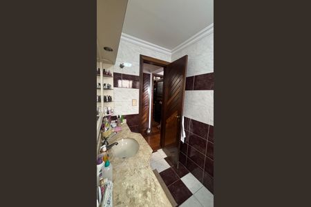 Apartamento à venda com 180m², 3 quartos e 3 vagasBanheiro da Suíte 1