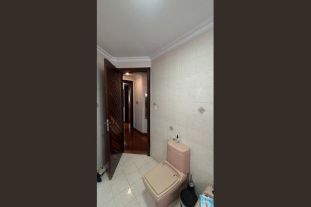 Apartamento à venda com 180m², 3 quartos e 3 vagasBanheiro da Suíte 3