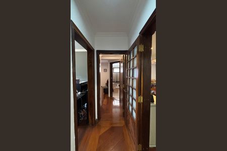 Apartamento à venda com 180m², 3 quartos e 3 vagasCorredor