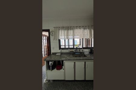 Apartamento à venda com 180m², 3 quartos e 3 vagasCozinha