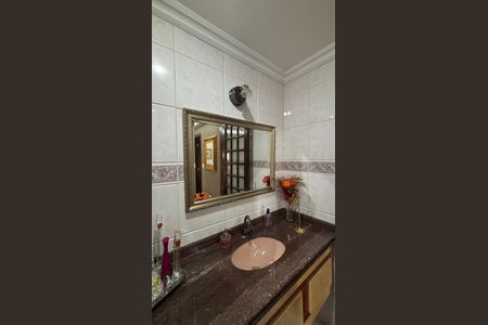 Apartamento à venda com 180m², 3 quartos e 3 vagasLavabo