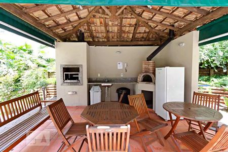 Apartamento para alugar com 51m², 2 quartos e 1 vagaÁrea comum - Churrasqueira